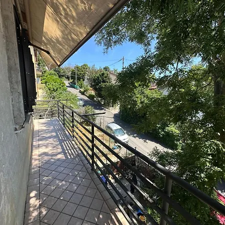 Casa Ludovica-vista Mare-giardino Privato Ferienhaus *