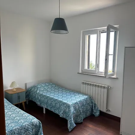 Casa Ludovica-vista Mare-giardino Privato Ferienhaus Triest