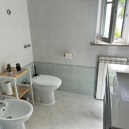 Casa Ludovica-vista Mare-giardino Privato Ferienhaus Triest